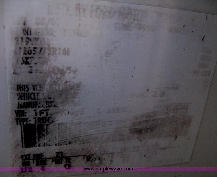 image for item B8493 2002 Ford F350  XL Super Duty Crew Cab utility truck