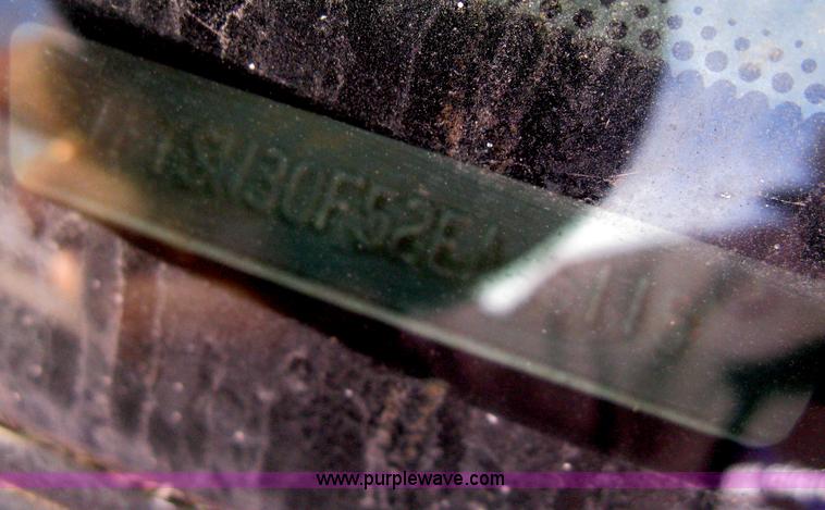 image for item B8493 2002 Ford F350  XL Super Duty Crew Cab utility truck