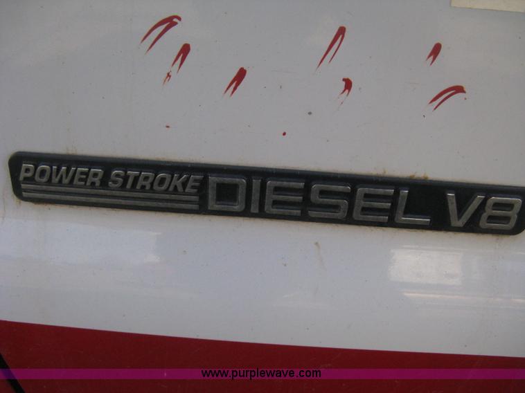 image for item B8493 2002 Ford F350  XL Super Duty Crew Cab utility truck