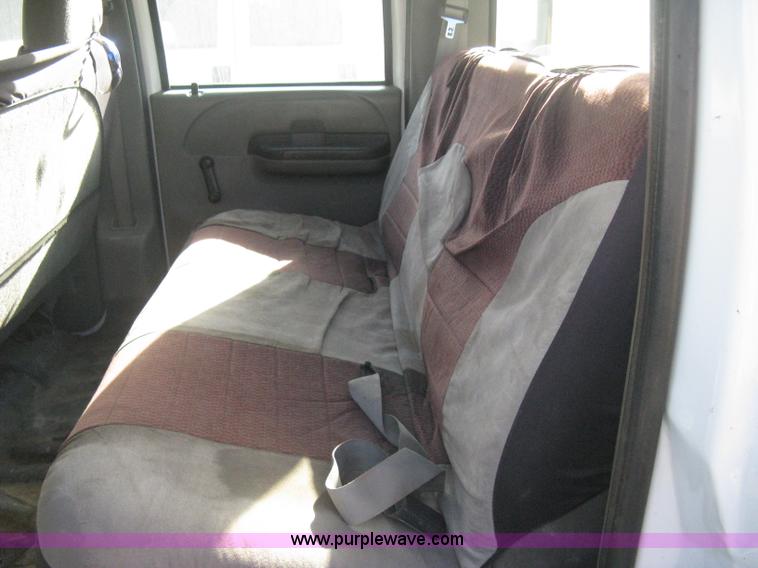 image for item B8493 2002 Ford F350  XL Super Duty Crew Cab utility truck