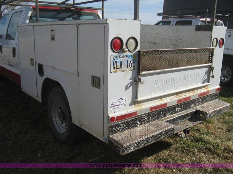 image for item B8493 2002 Ford F350  XL Super Duty Crew Cab utility truck