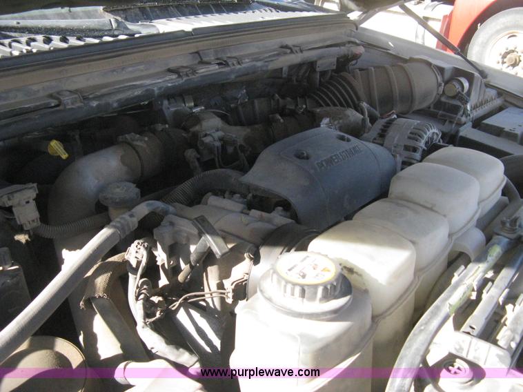 image for item B8493 2002 Ford F350  XL Super Duty Crew Cab utility truck