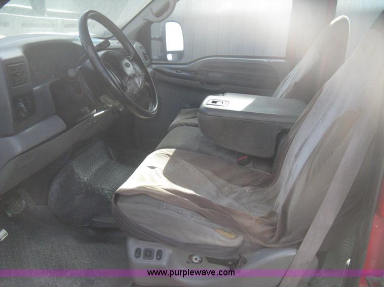 image for item B8496 1999 Ford F250 XLT Super Duty Crew Cab utility truck