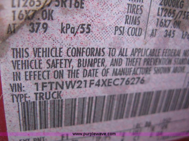 image for item B8496 1999 Ford F250 XLT Super Duty Crew Cab utility truck