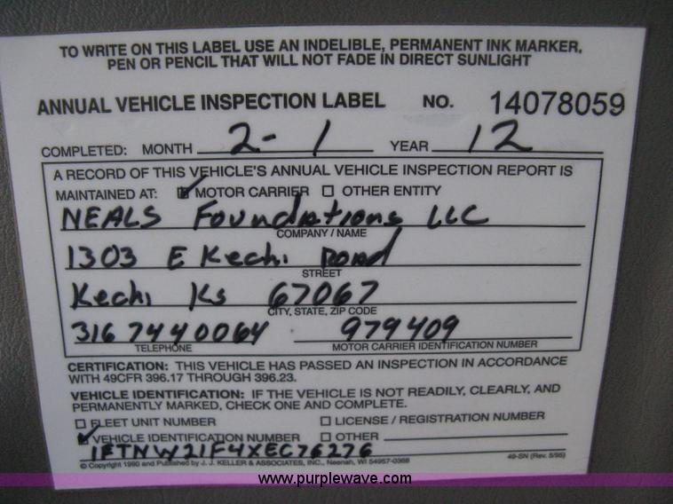 image for item B8496 1999 Ford F250 XLT Super Duty Crew Cab utility truck