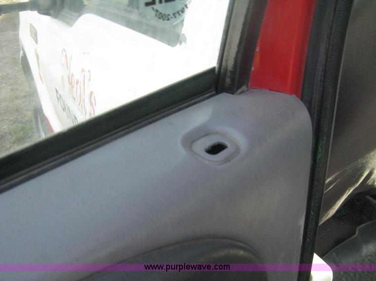 image for item B8496 1999 Ford F250 XLT Super Duty Crew Cab utility truck