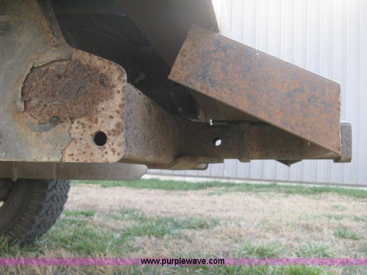 image for item B8496 1999 Ford F250 XLT Super Duty Crew Cab utility truck