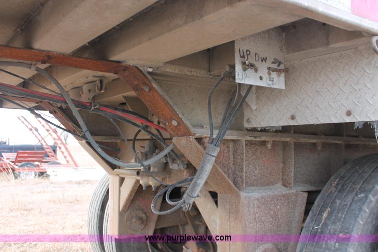 image for item E2551 1990 Schein 39AF tandem axle end dump trailer