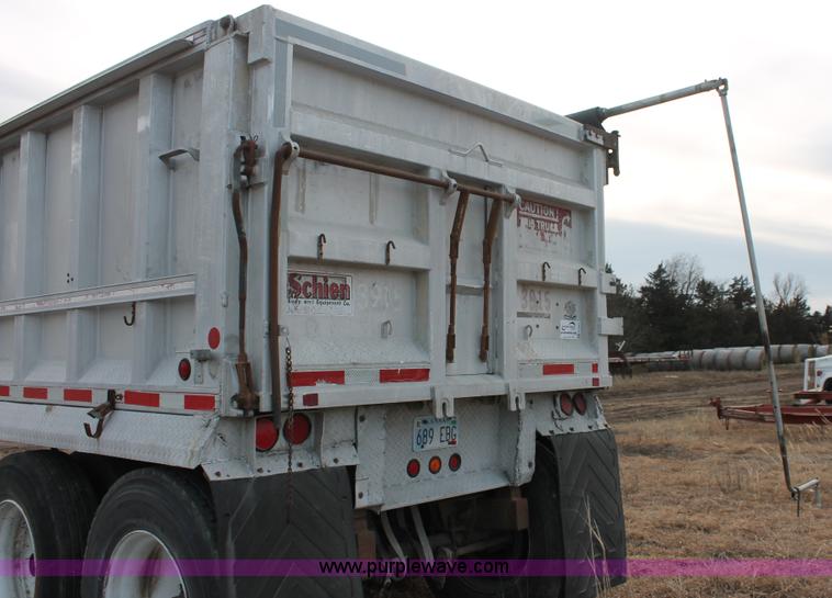 image for item E2551 1990 Schein 39AF tandem axle end dump trailer