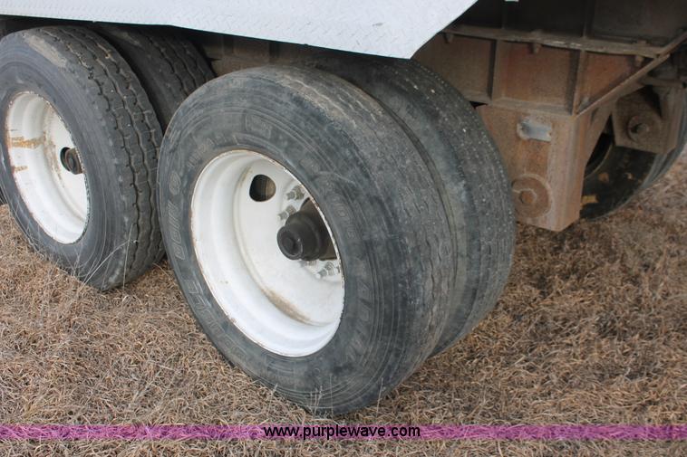 image for item E2551 1990 Schein 39AF tandem axle end dump trailer
