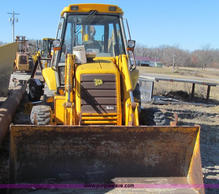 image for item E3670 1997 JCB 214 Series II backhoe