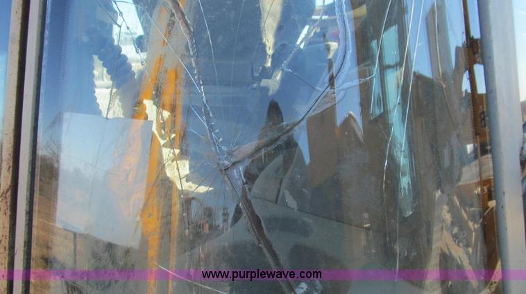 image for item E3670 1997 JCB 214 Series II backhoe