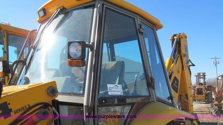 image for item E3670 1997 JCB 214 Series II backhoe