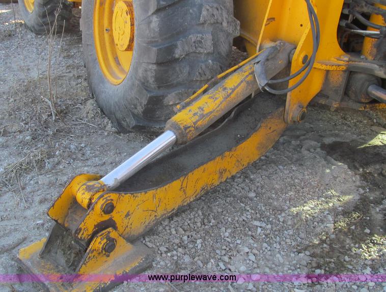 image for item E3670 1997 JCB 214 Series II backhoe