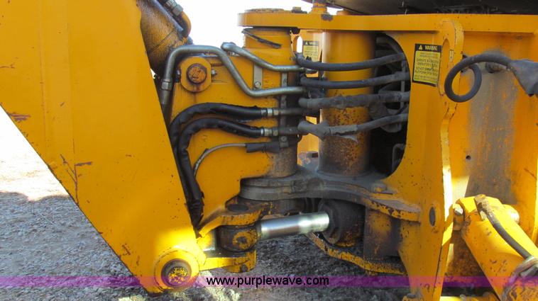 image for item E3670 1997 JCB 214 Series II backhoe