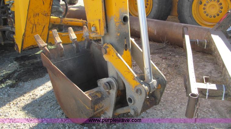 image for item E3670 1997 JCB 214 Series II backhoe