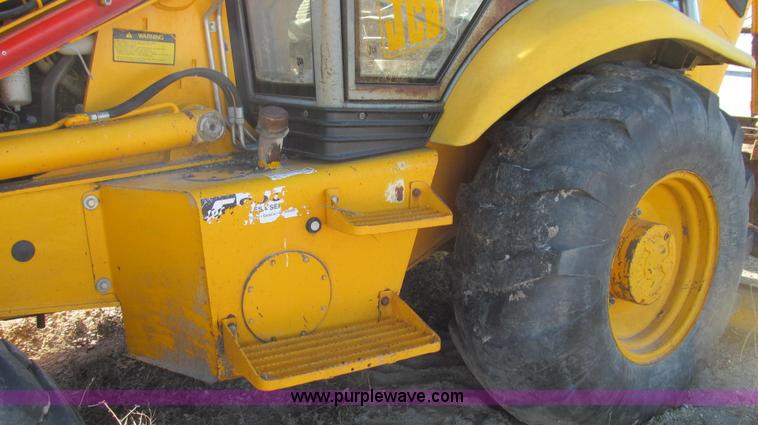 image for item E3670 1997 JCB 214 Series II backhoe