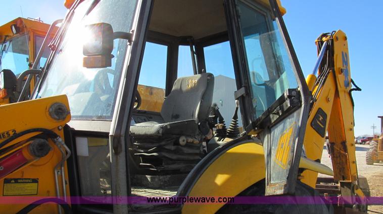 image for item E3670 1997 JCB 214 Series II backhoe
