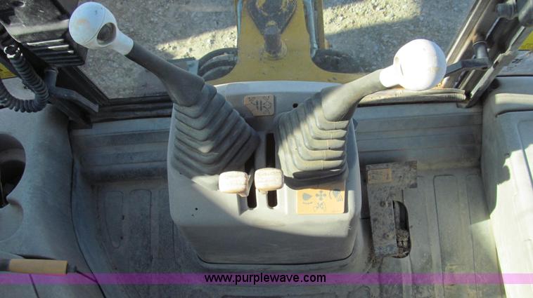 image for item E3670 1997 JCB 214 Series II backhoe