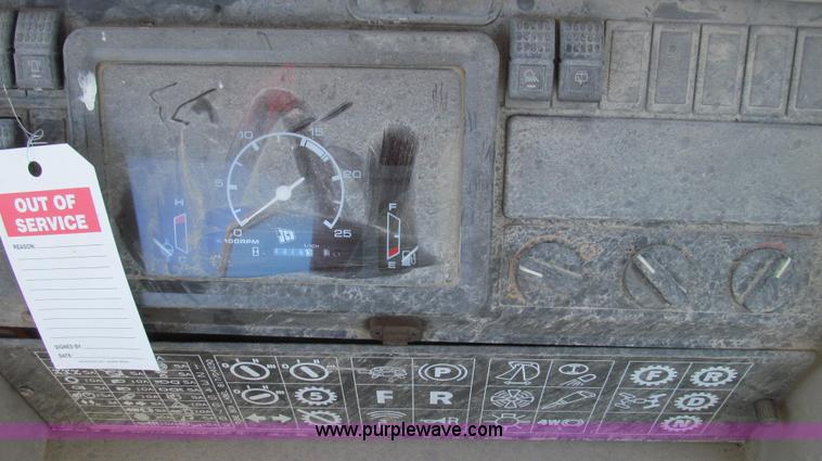 image for item E3670 1997 JCB 214 Series II backhoe