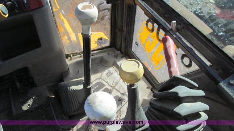 image for item E3670 1997 JCB 214 Series II backhoe