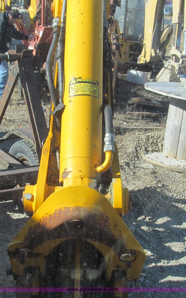 image for item E3670 1997 JCB 214 Series II backhoe