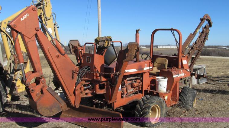 image for item E3671 1994 Ditch Witch 7610 trencher