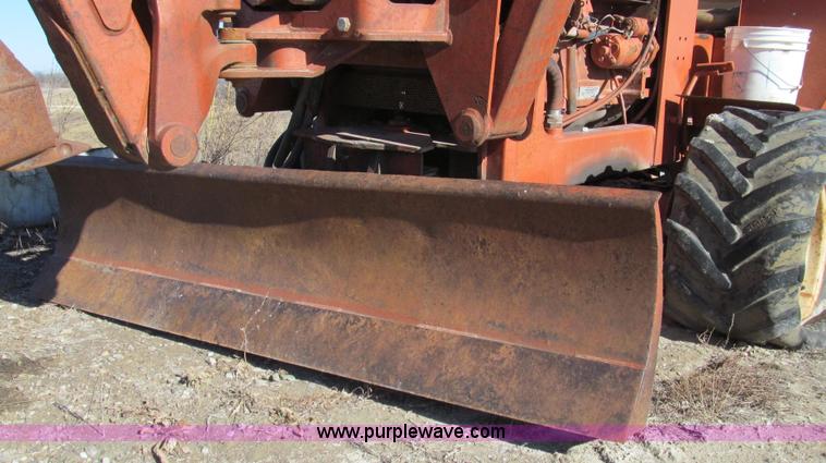 image for item E3671 1994 Ditch Witch 7610 trencher
