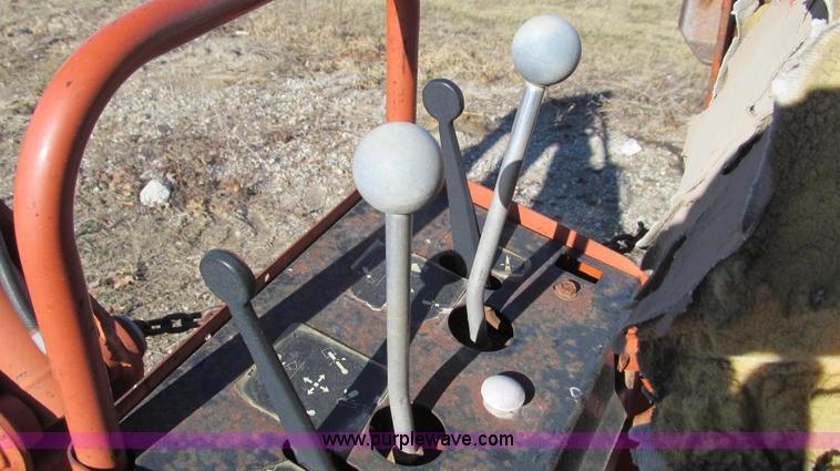 image for item E3671 1994 Ditch Witch 7610 trencher