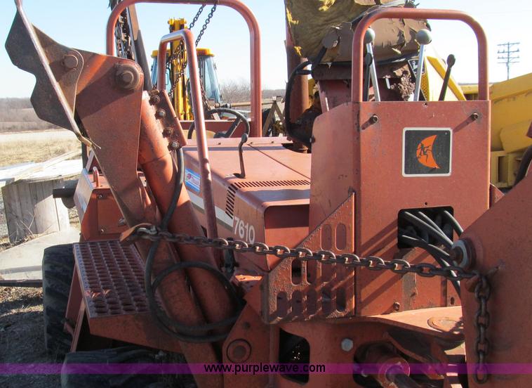 image for item E3671 1994 Ditch Witch 7610 trencher