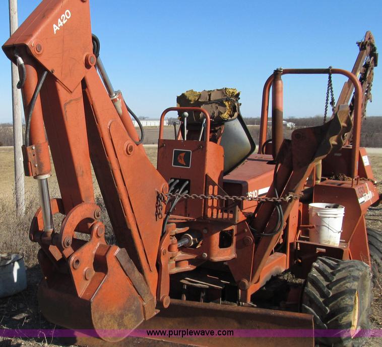 image for item E3671 1994 Ditch Witch 7610 trencher