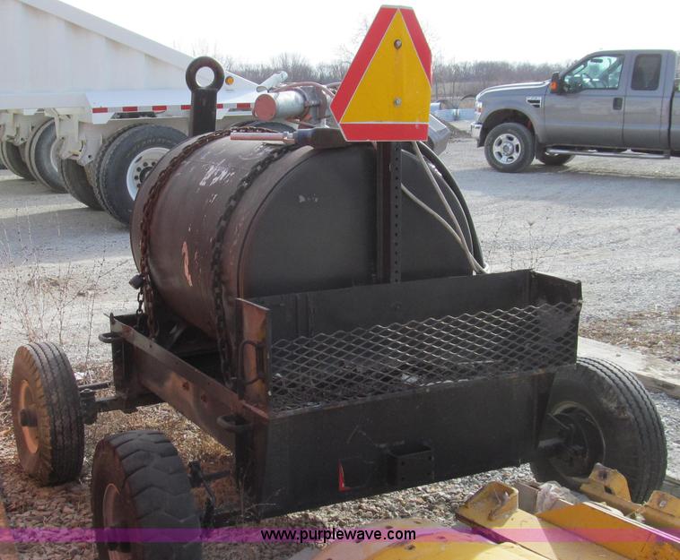 image for item E3685 Four wheel fuel caddy