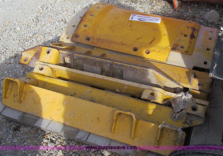 image for item E3688 (3) left hand moldboard extensions