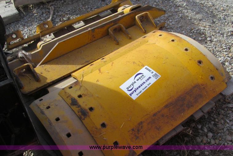 image for item E3688 (3) left hand moldboard extensions