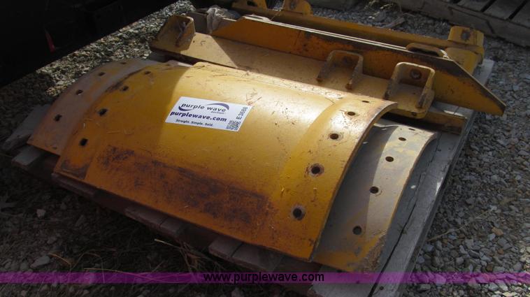 image for item E3688 (3) left hand moldboard extensions