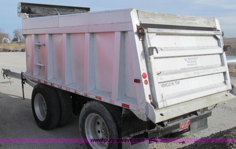 image for item E3689 1997 Brady Equipment pup trailer