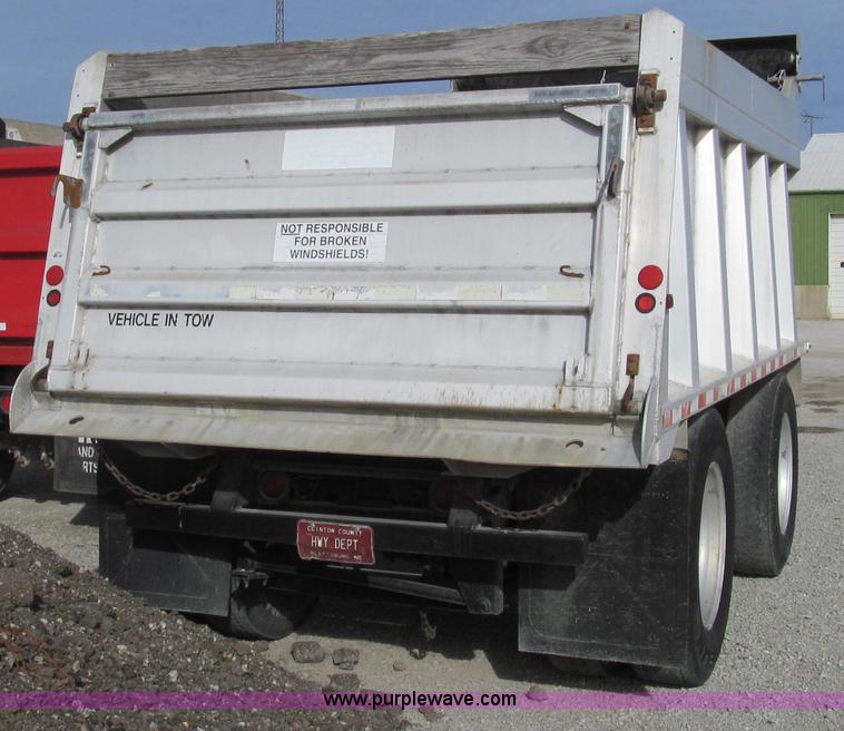 image for item E3689 1997 Brady Equipment pup trailer