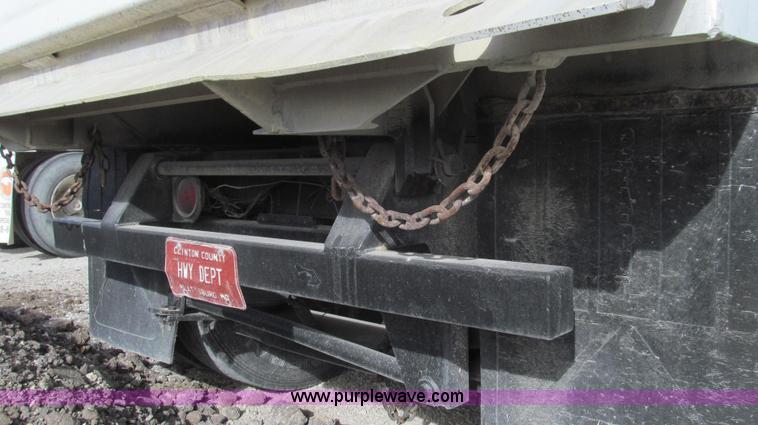 image for item E3689 1997 Brady Equipment pup trailer