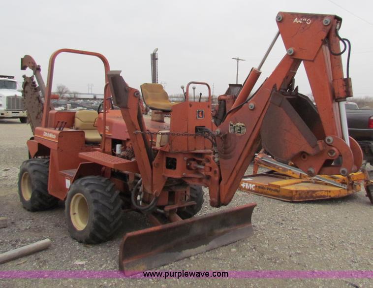 image for item E8293 1999 Ditch Witch 4010 trencher