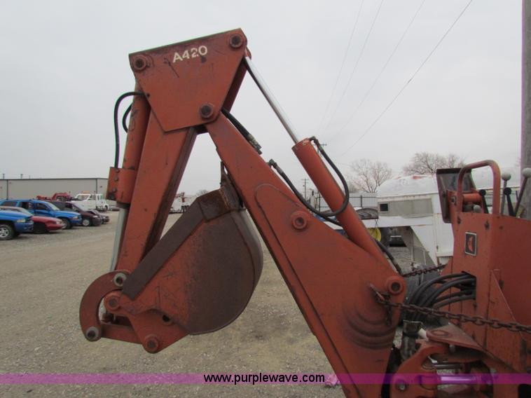 image for item E8293 1999 Ditch Witch 4010 trencher