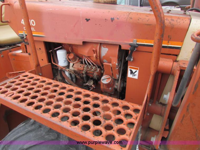 image for item E8293 1999 Ditch Witch 4010 trencher