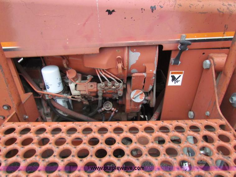 image for item E8293 1999 Ditch Witch 4010 trencher