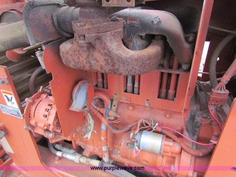 image for item E8293 1999 Ditch Witch 4010 trencher