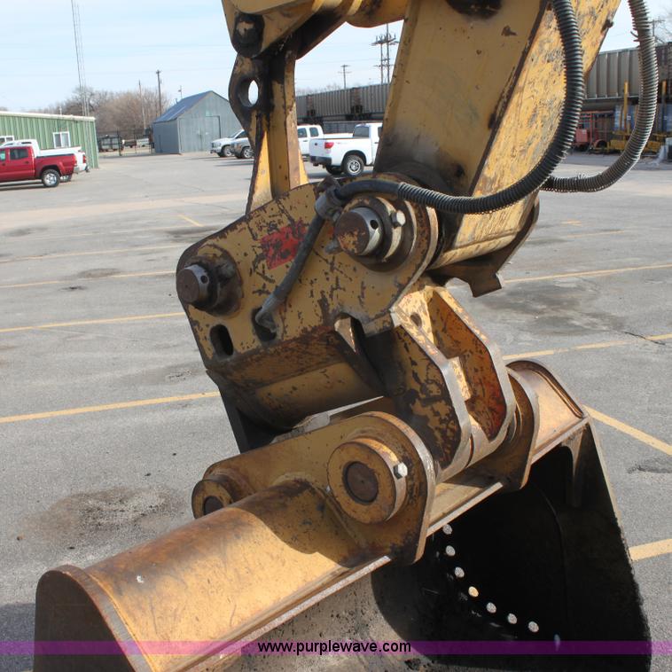 image for item E8349 1998 Caterpillar M318 mobile excavator