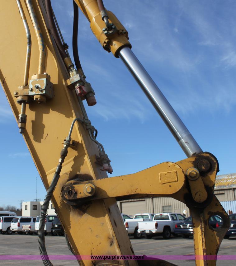 image for item E8349 1998 Caterpillar M318 mobile excavator