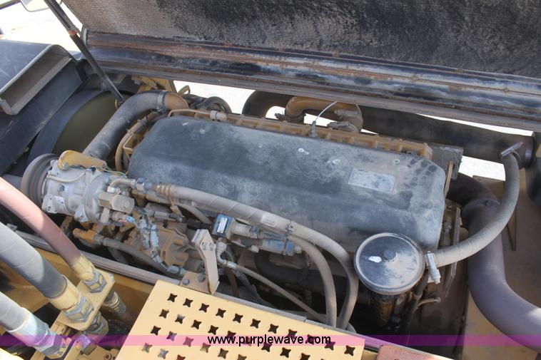 image for item E8349 1998 Caterpillar M318 mobile excavator