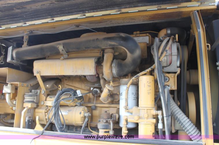 image for item E8349 1998 Caterpillar M318 mobile excavator