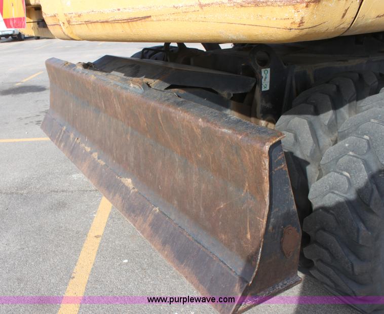 image for item E8349 1998 Caterpillar M318 mobile excavator