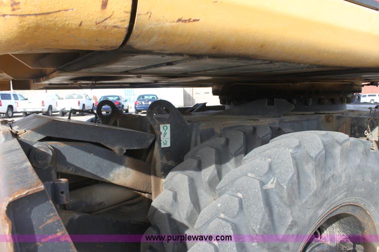 image for item E8349 1998 Caterpillar M318 mobile excavator