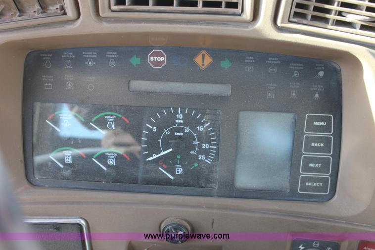 image for item E8351 1999 John Deere 744H wheel loader